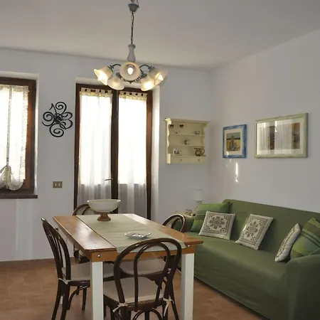 Lubagnu Vacanze- Drei-zimmer-wohnung C By Interhome *